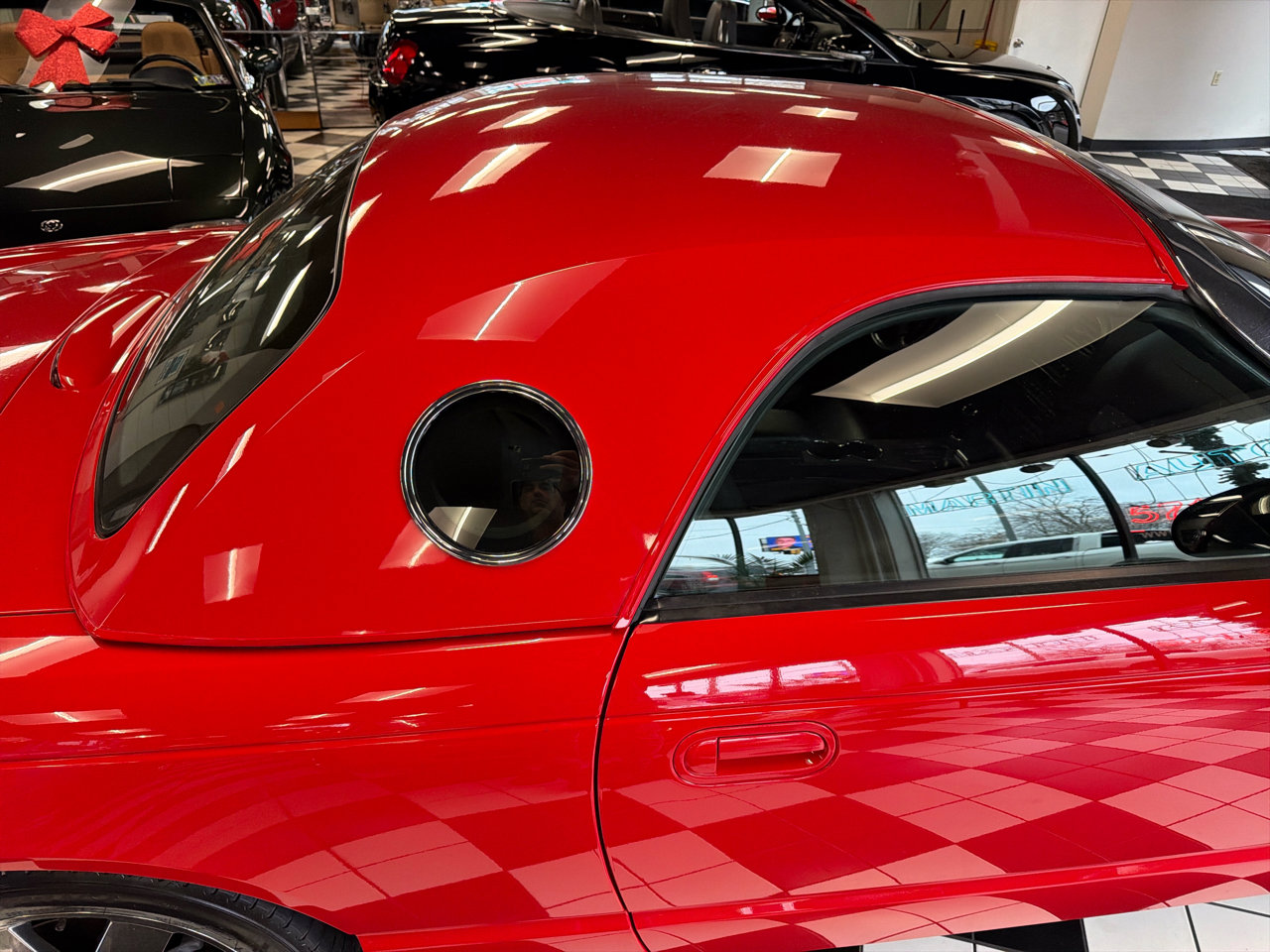 Used 2002 Ford Thunderbird Deluxe image 7