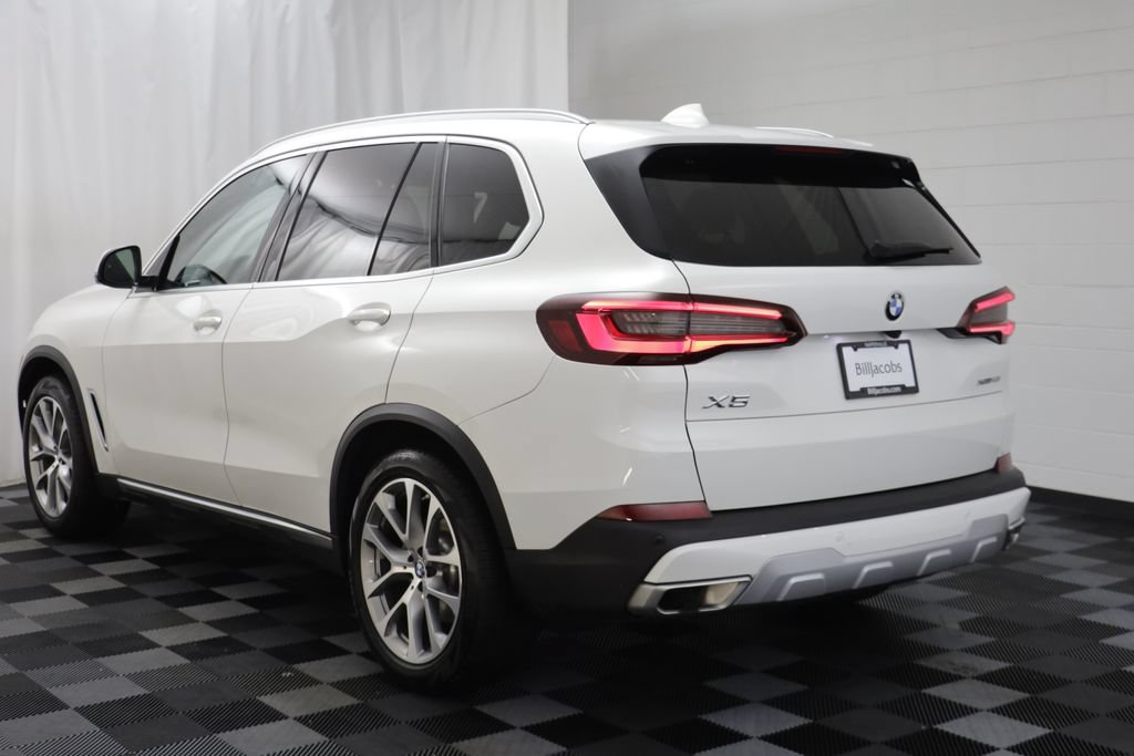 Used 2023 BMW X5 xDrive40i w/ Premium Package AWD/4WD image 14