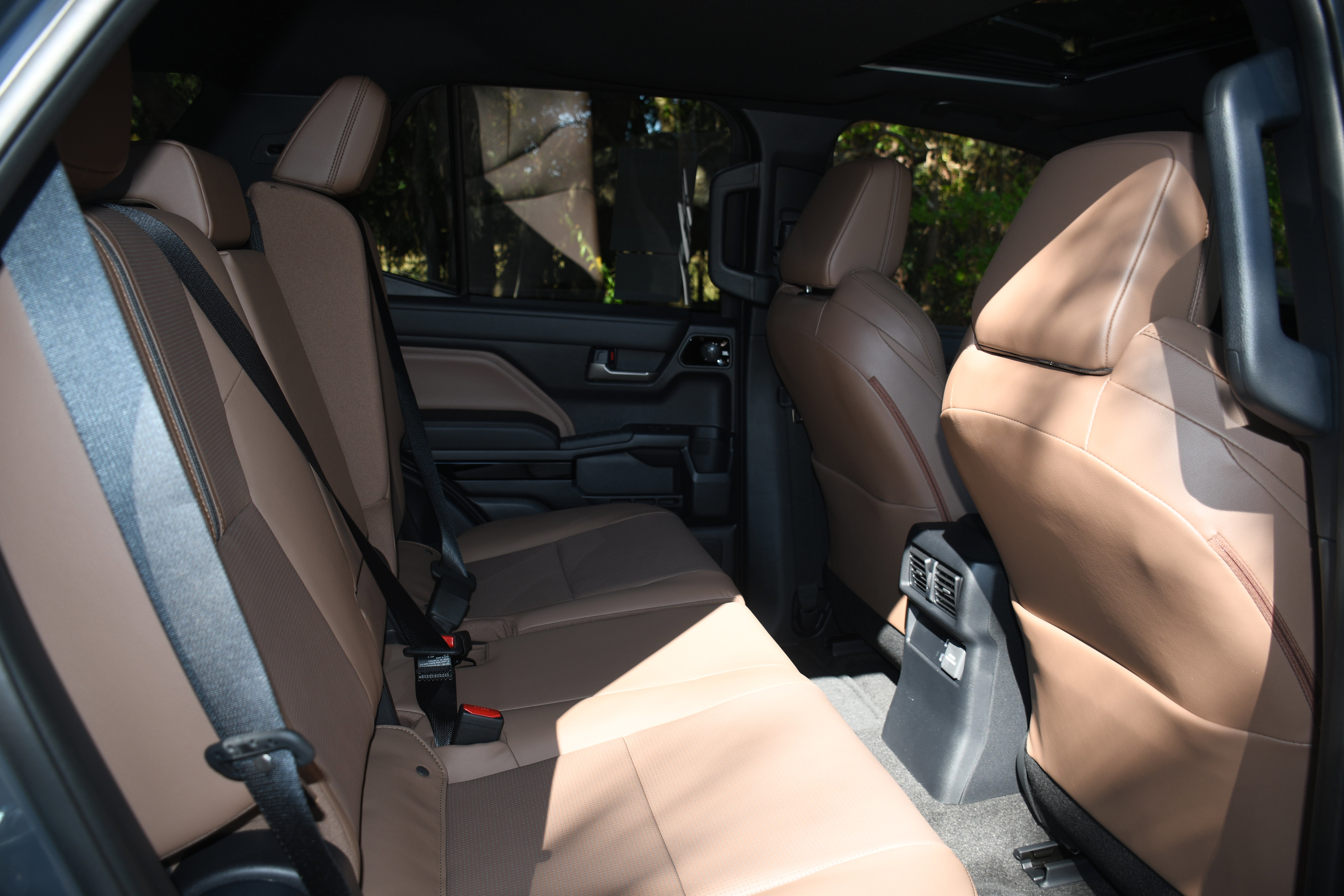 New 2025 Toyota 4Runner Limited image 10