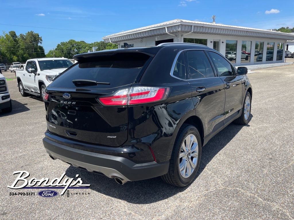 Used 2024 Ford Edge Titanium image 13