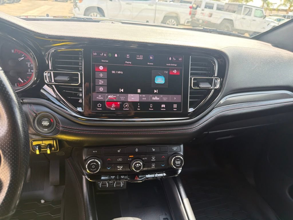 Used 2021 Dodge Durango R/T w/ Blacktop Package AWD/4WD image 21
