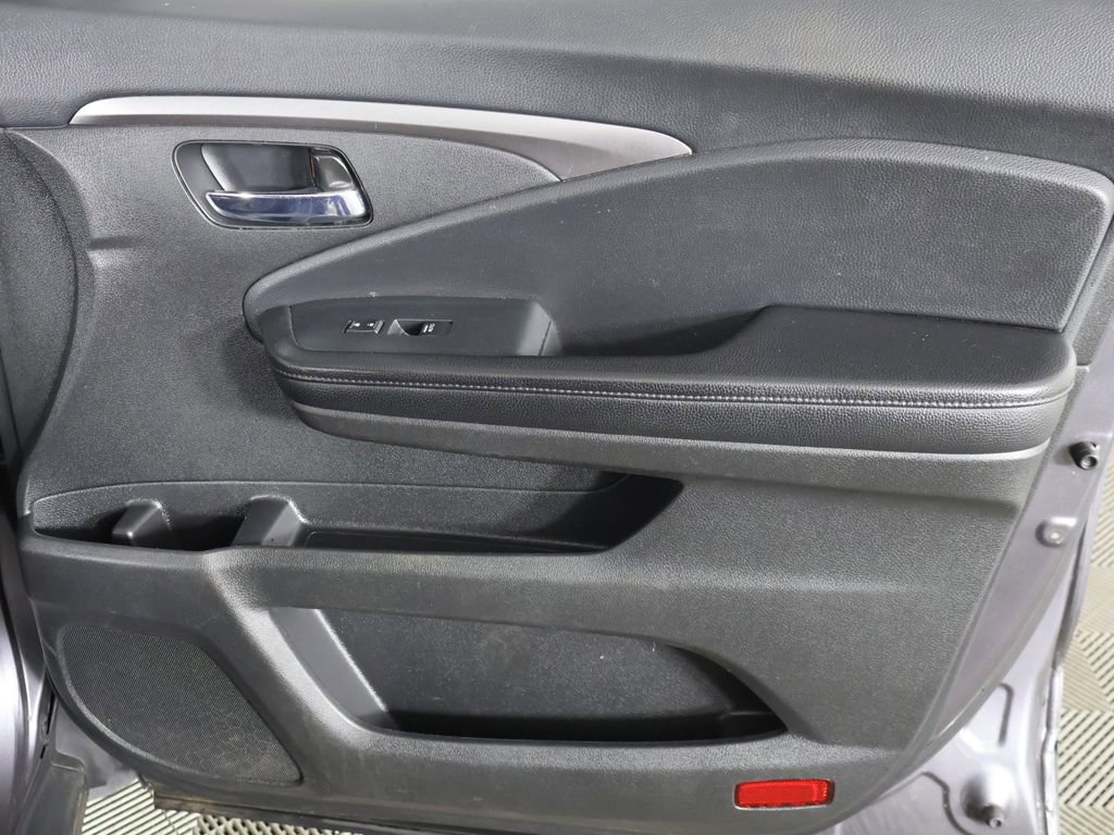 Used 2021 Honda Pilot Special Edition image 27