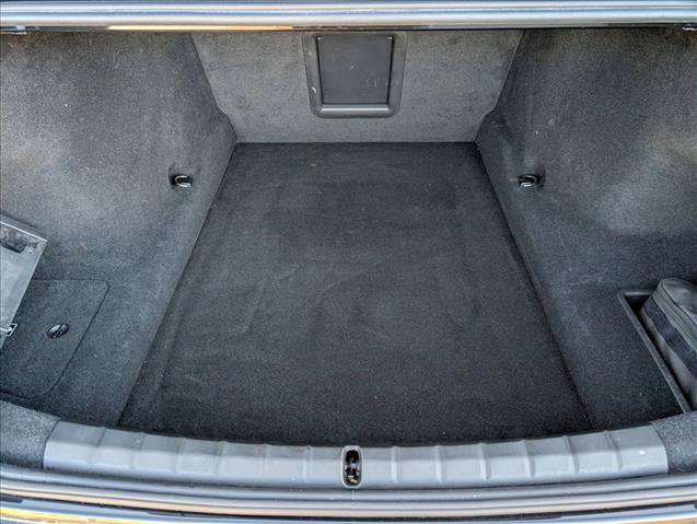 Used 2023 BMW 740i w/ Parking Assistance Package image 6