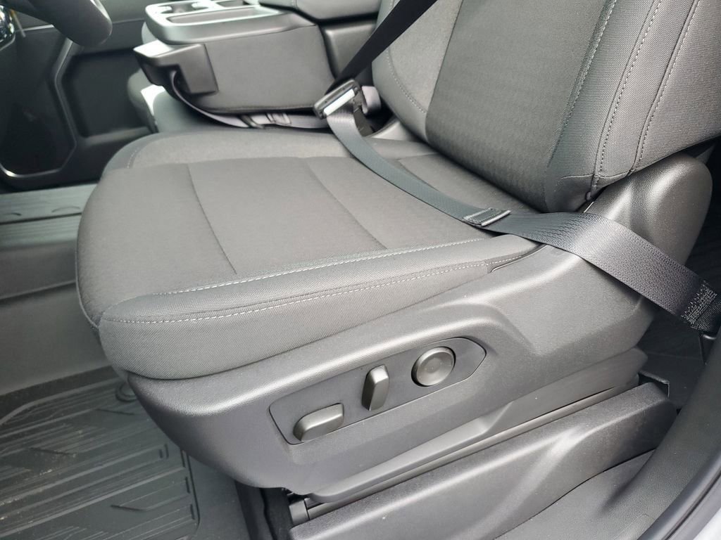 New 2026 GMC Sierra 2500 SLE w/ SLE Value Package; image 14