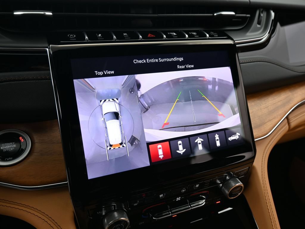 New 2025 Jeep Grand Cherokee L Summit AWD/4WD image 38