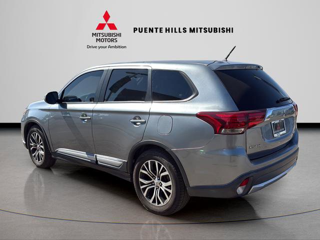 Used 2016 Mitsubishi Outlander SE image 7