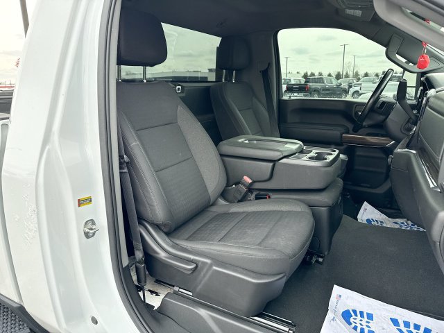 Used 2024 Chevrolet Silverado 2500 LT AWD/4WD image 24