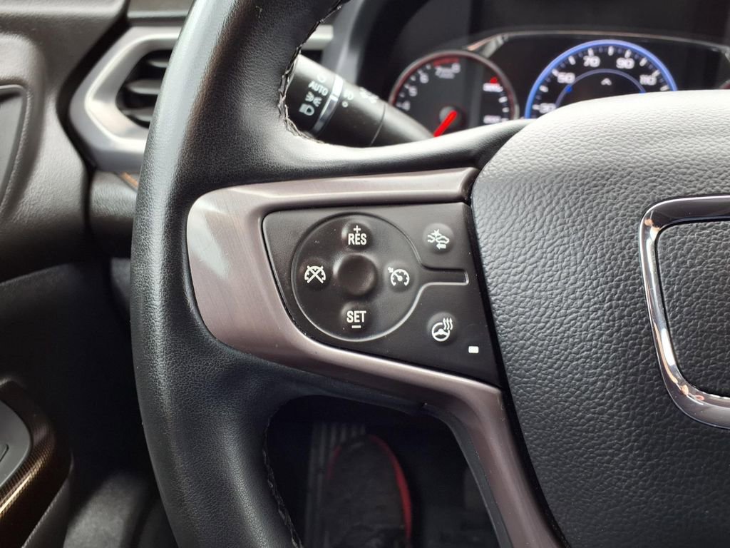 Used 2023 GMC Acadia AT4 w/ Technology Package image 12