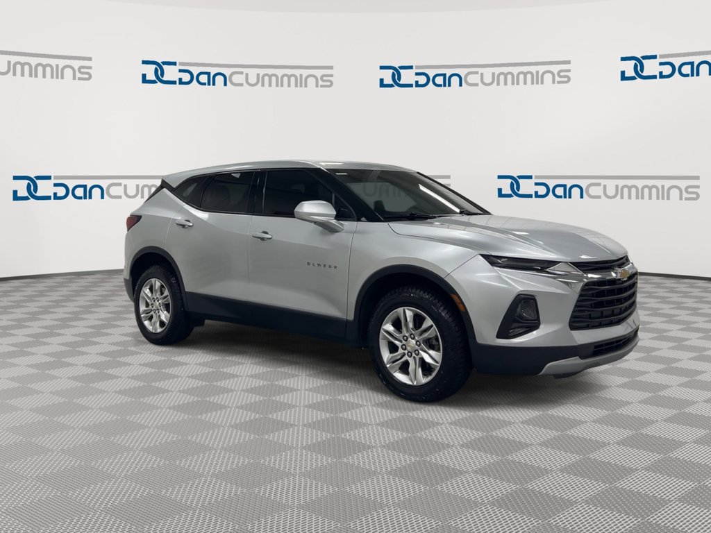 Used 2021 Chevrolet Blazer LT FWD image 2