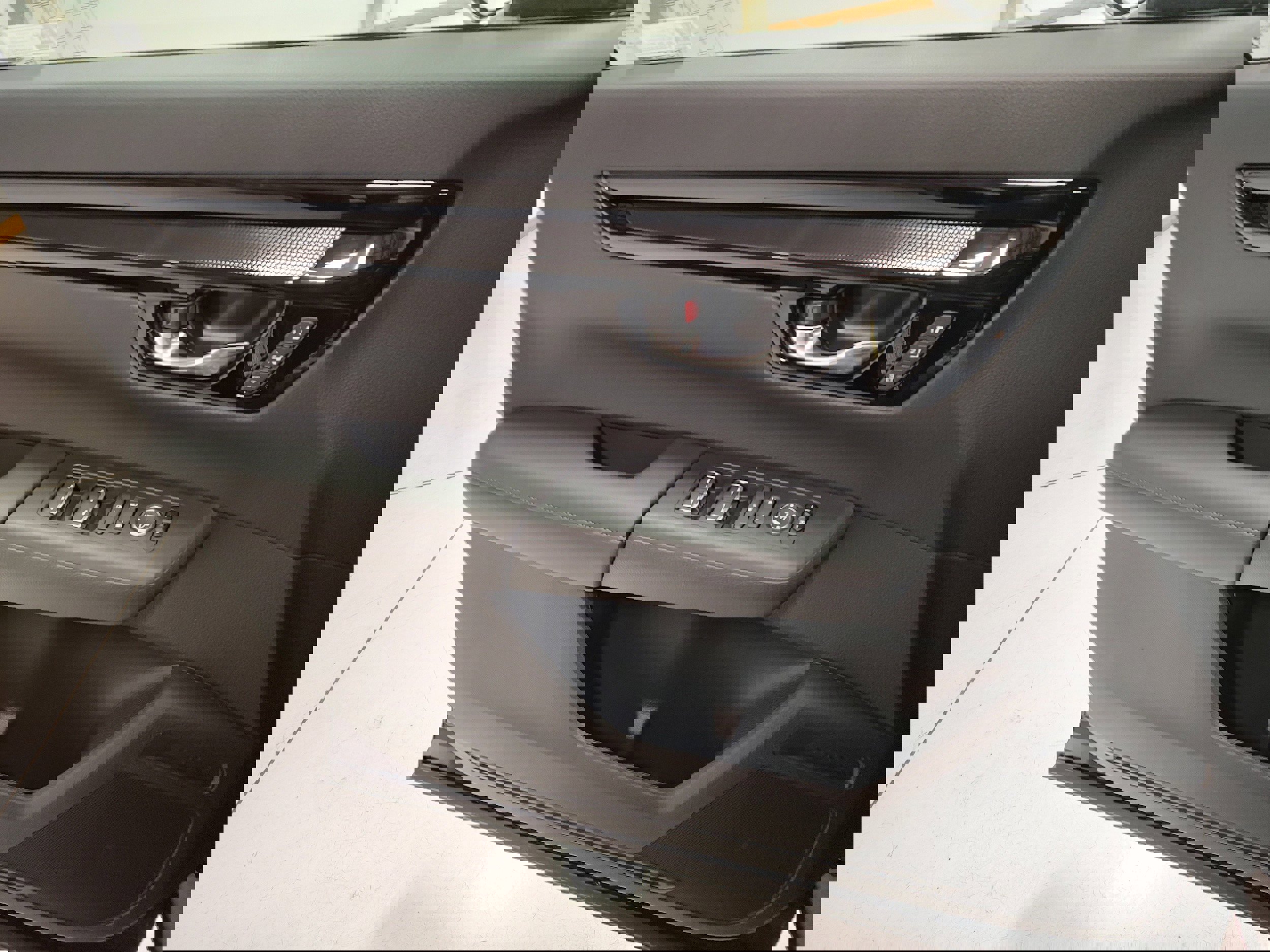 New 2026 Honda CR-V EX-L image 9