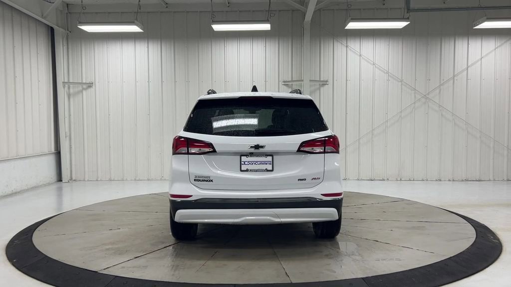 Used 2022 Chevrolet Equinox RS w/ RS Leather Package image 7