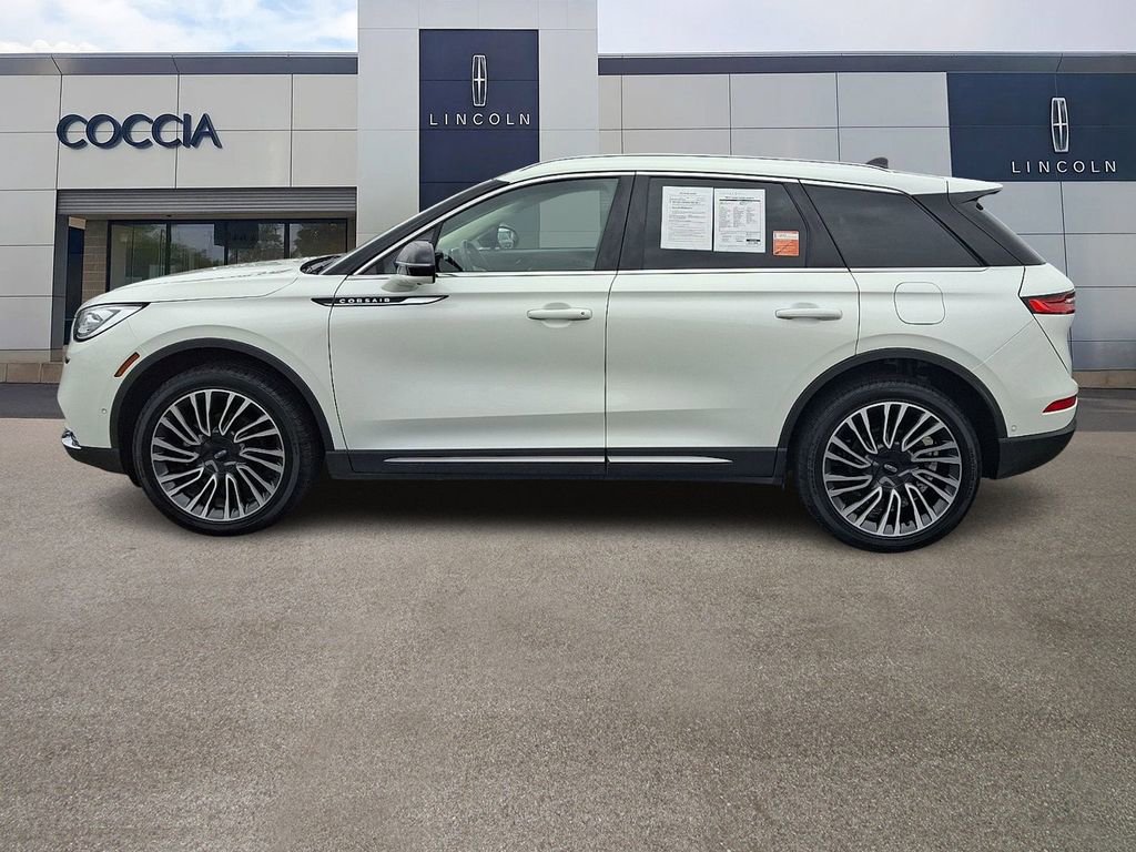 Certified 2022 Lincoln Corsair Reserve w/ Equipment Group 201A image 7