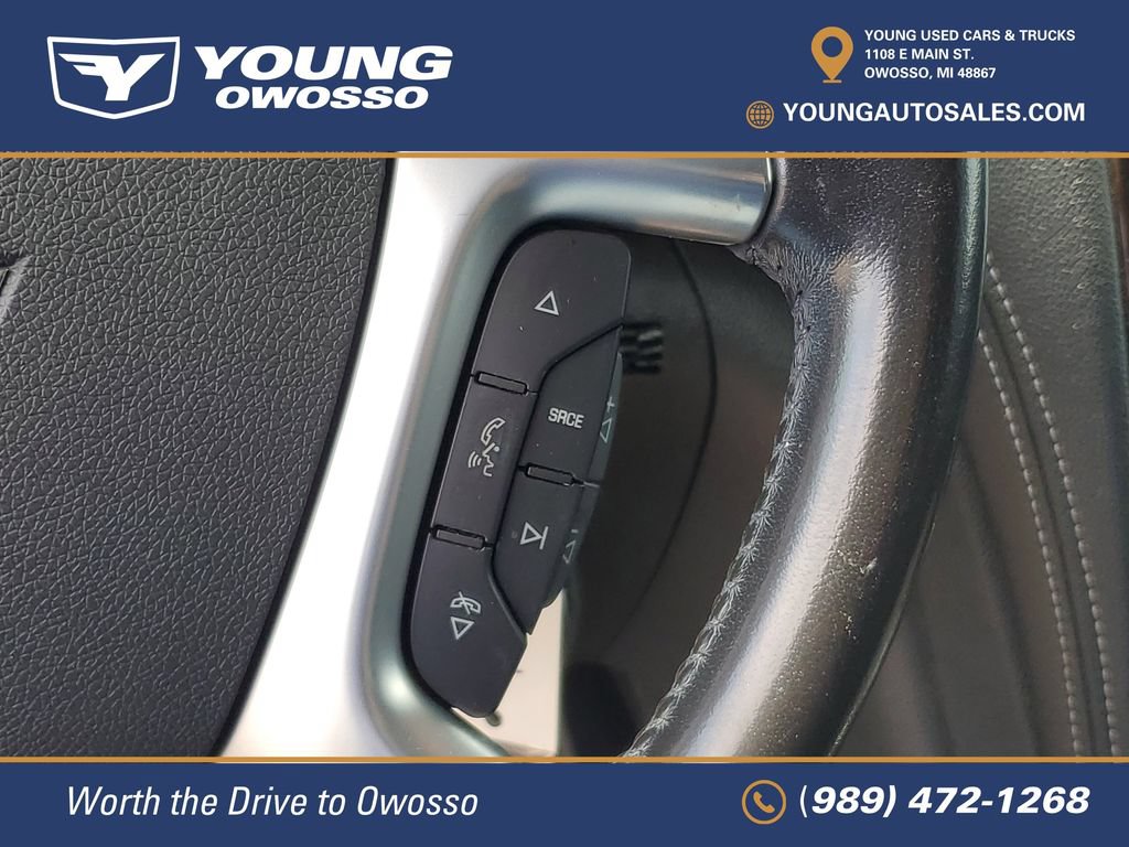 Used 2017 Chevrolet Traverse LT w/ Style and Technology Package AWD/4WD image 15