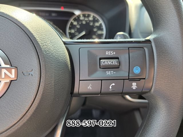 Used 2023 Nissan Rogue SV AWD/4WD image 26