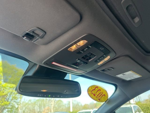 Used 2023 Toyota Sienna XSE image 31