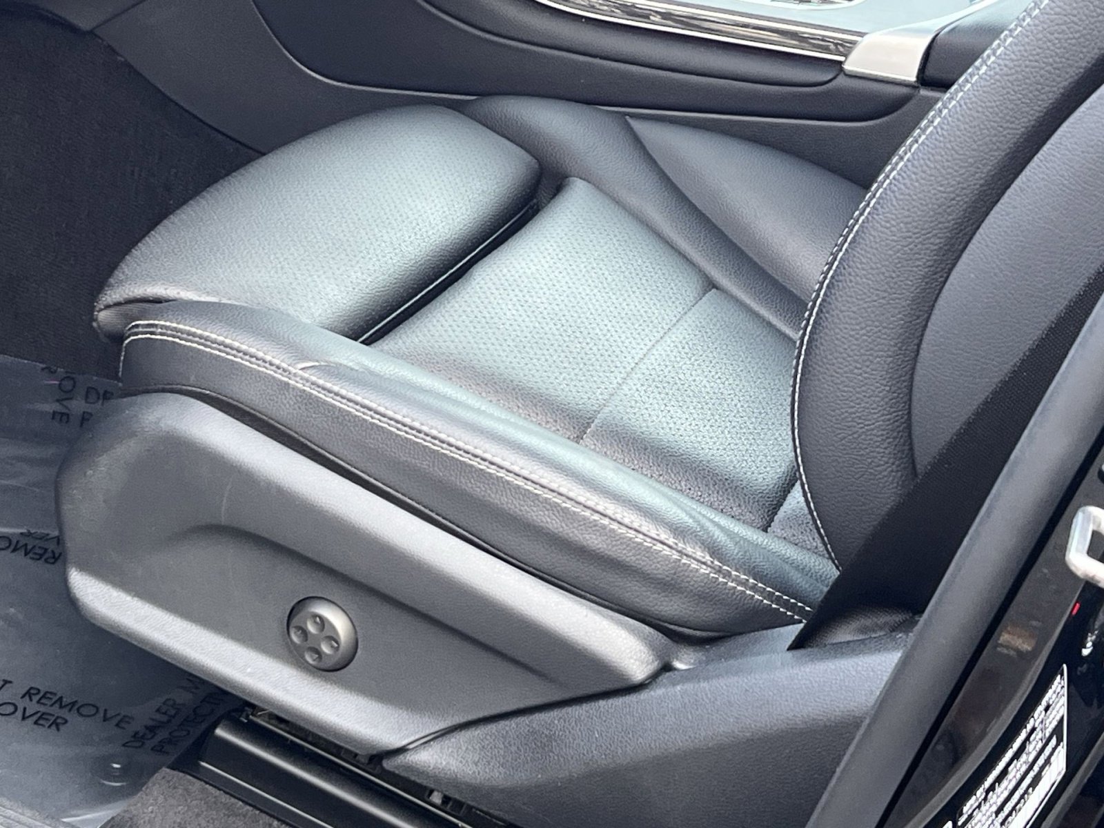 Certified 2022 Mercedes-Benz GLC 300 4MATIC image 12