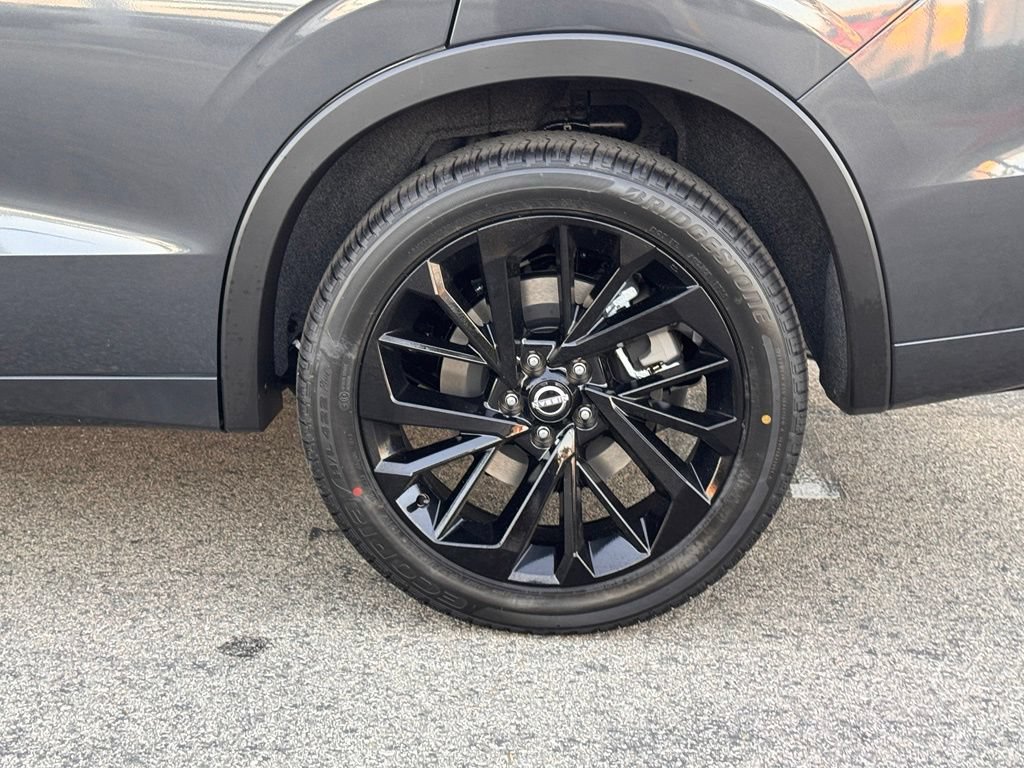 New 2026 Nissan Rogue Platinum AWD/4WD image 10