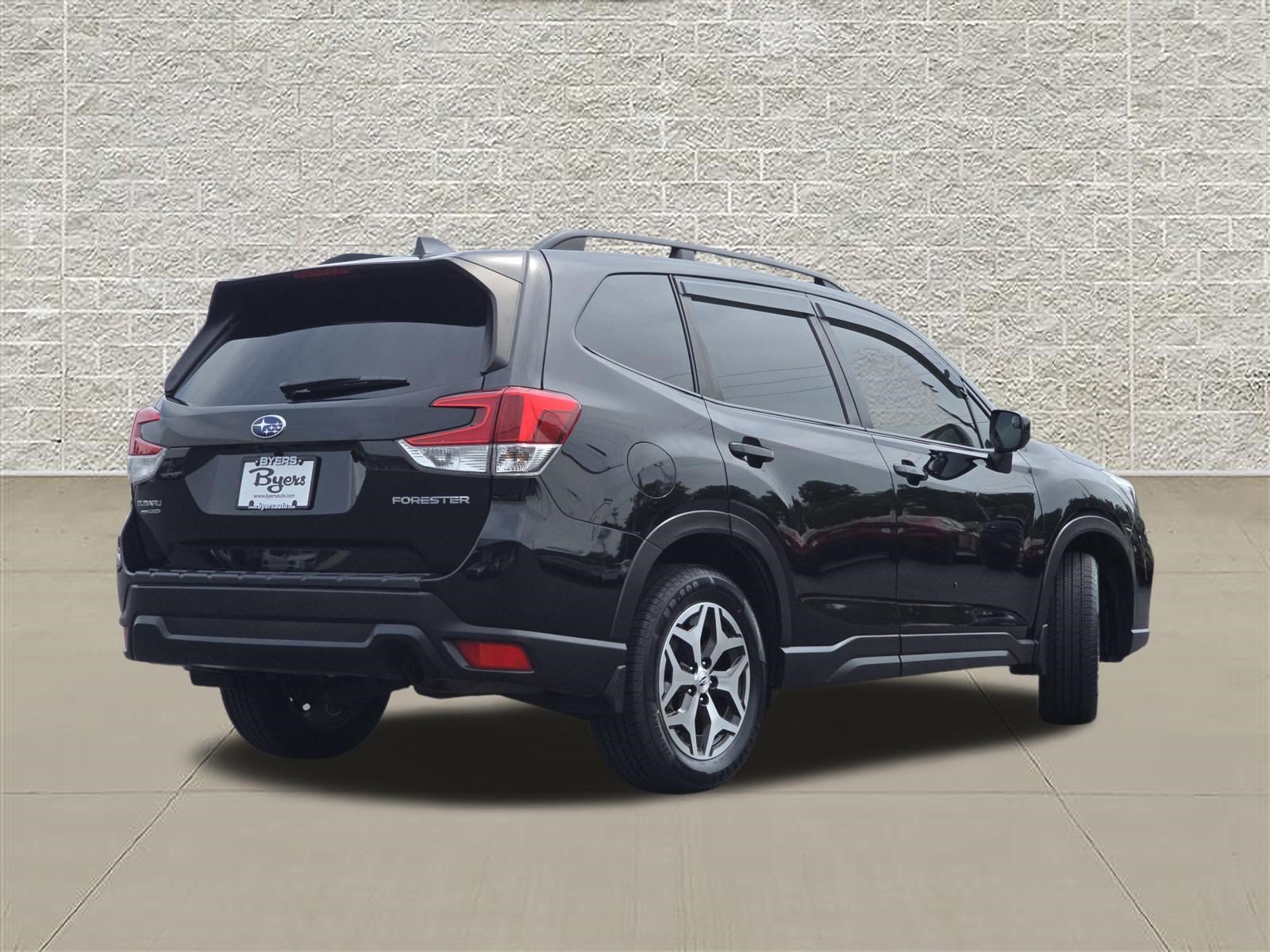 Used 2021 Subaru Forester Premium AWD/4WD image 7