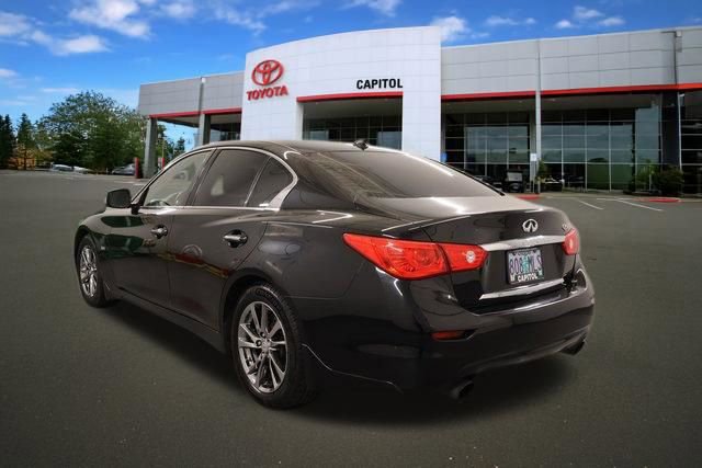 Used 2017 INFINITI Q50 Signature Edition w/ Cargo Package (L95) image 4