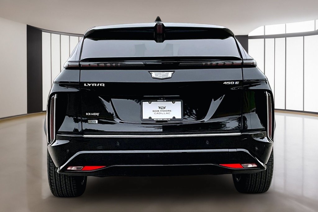 Certified 2024 Cadillac Lyriq Luxury RWD image 4