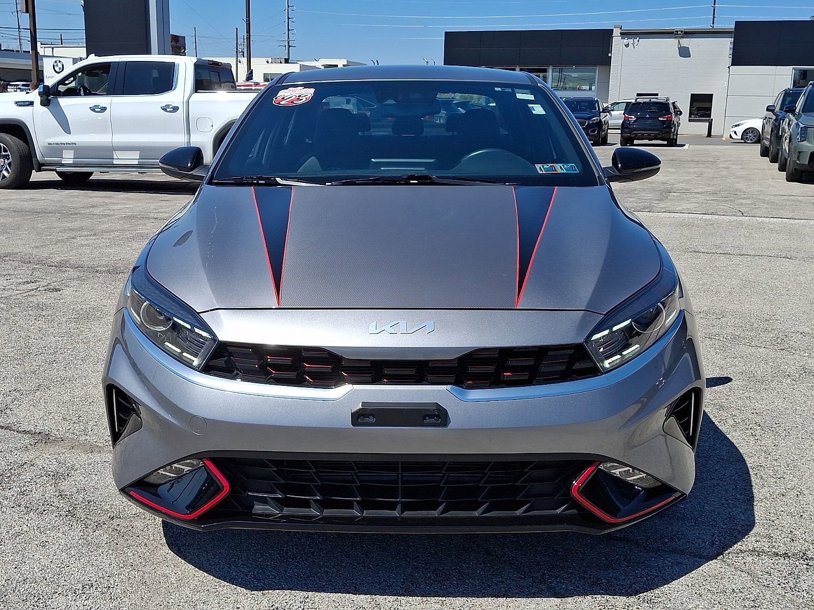Used 2023 Kia Forte GT-Line image 2