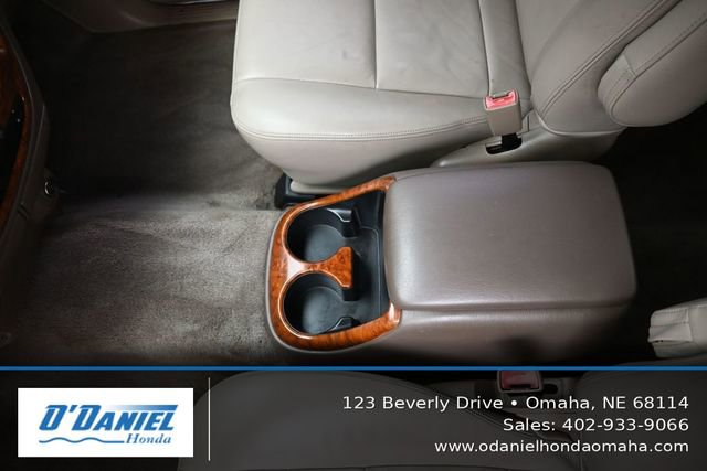 Used 2000 Toyota Tundra Limited RWD image 32
