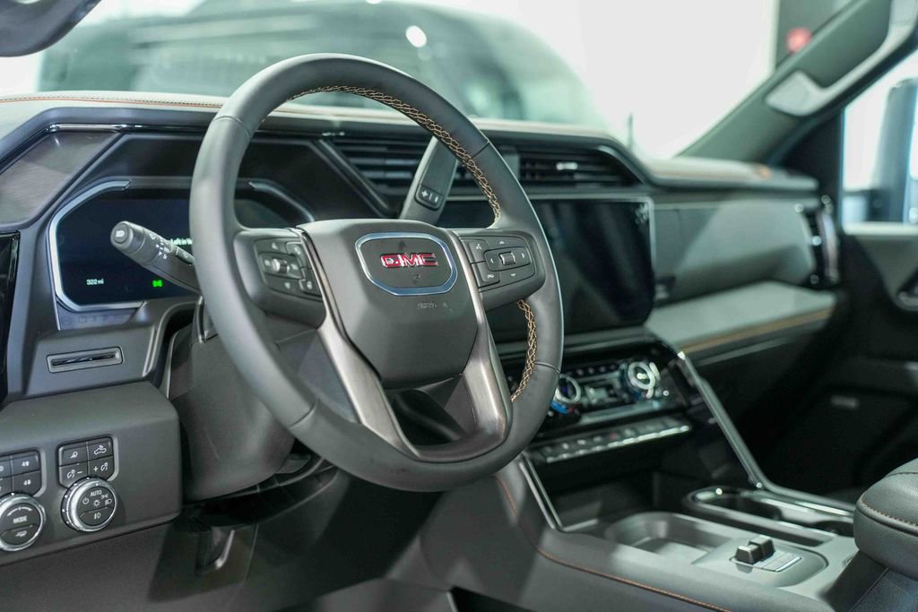 Used 2026 GMC Sierra 2500 AT4 image 26