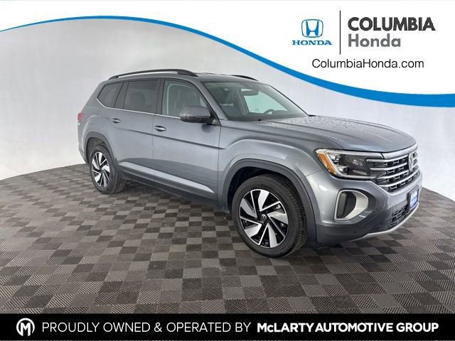 Used 2025 Volkswagen Atlas SE image 1