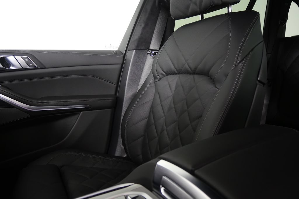 Used 2026 BMW X5 M60i w/ Executive Package AWD/4WD image 23