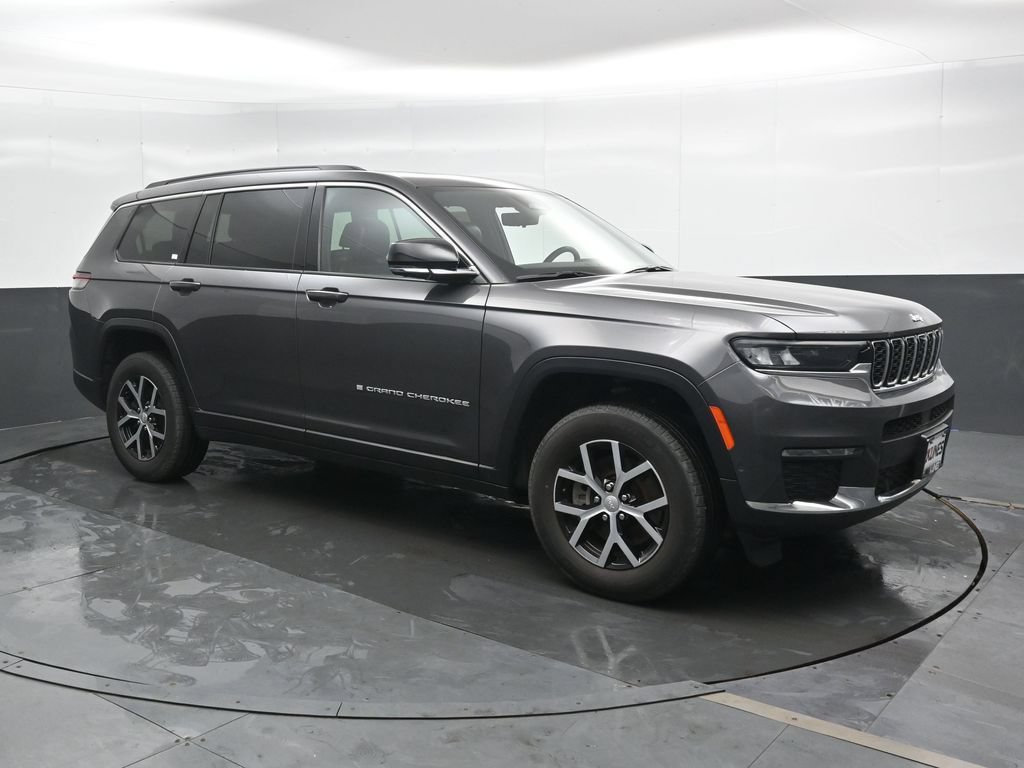 Used 2024 Jeep Grand Cherokee L Limited w/ Luxury Tech Group II AWD/4WD image 6