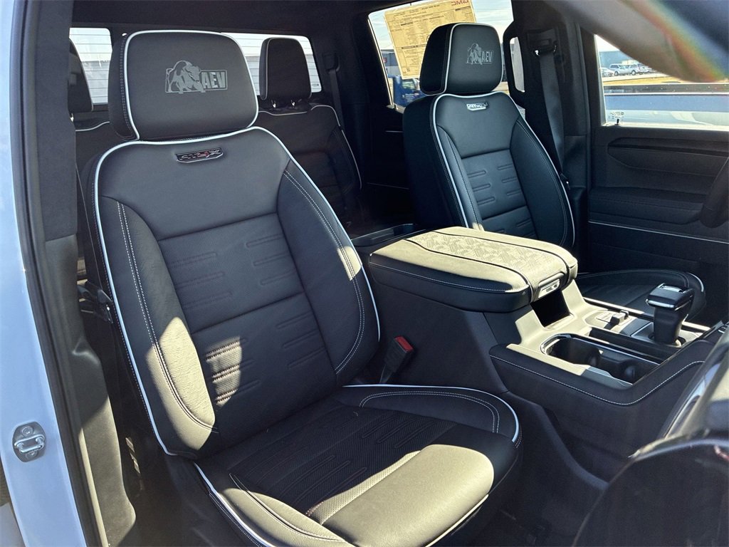 New 2024 GMC Sierra 1500 AT4X w/ AT4X AEV Edition image 22
