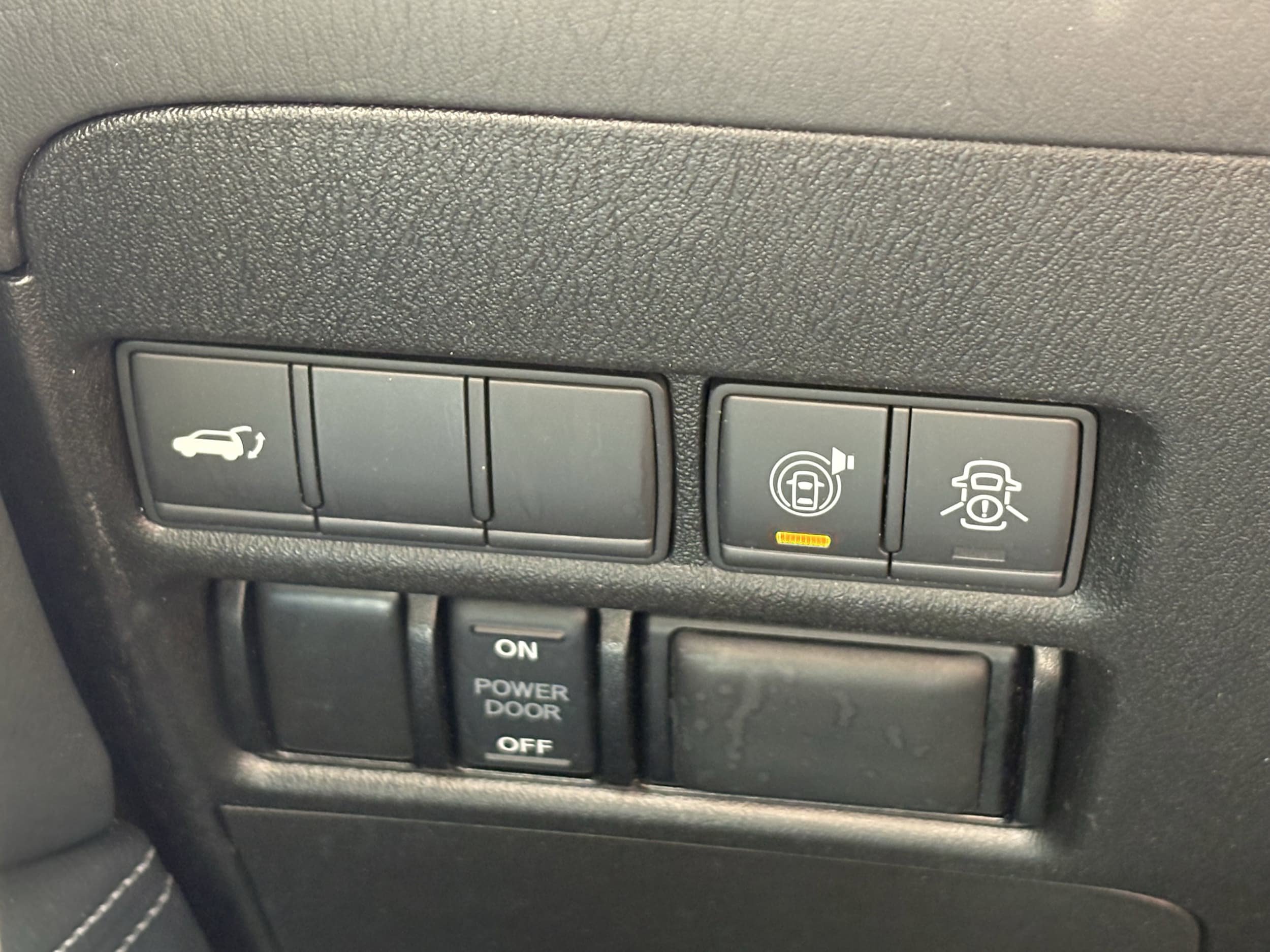 Used 2020 Nissan Armada SL w/ Premium Package AWD/4WD image 17