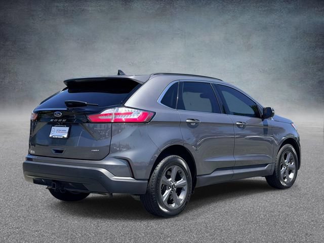Used 2022 Ford Edge SEL w/ Sport Appearance Package AWD/4WD image 2
