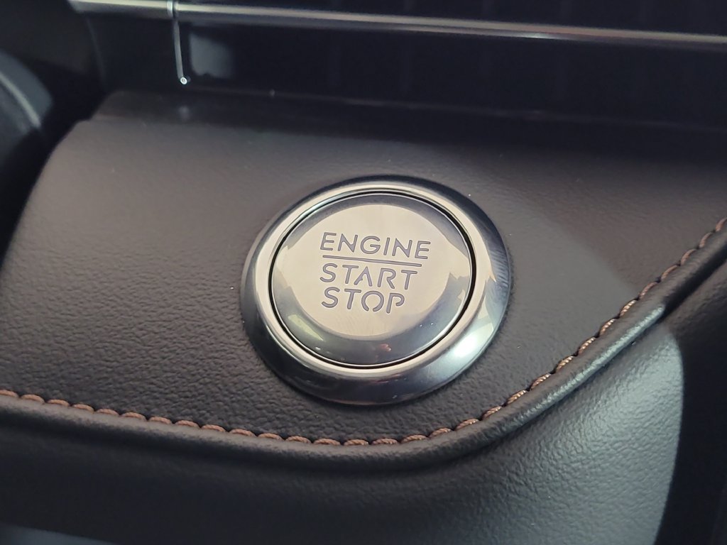 New 2026 Lincoln Nautilus Reserve AWD/4WD image 26