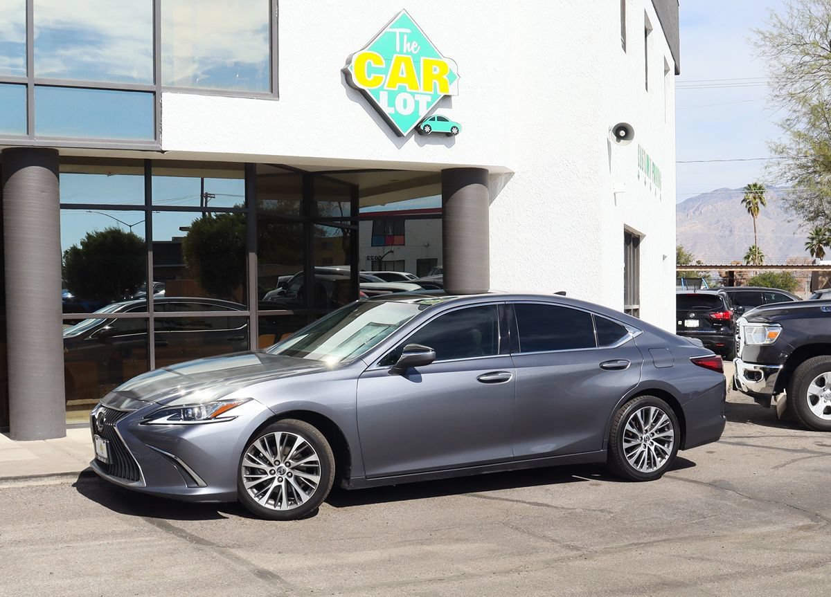Used 2020 Lexus ES 350 w/ Premium Package FWD image 4
