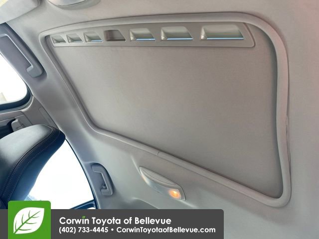 Used 2016 Volvo S60 T5 Cross Country Platinum image 20