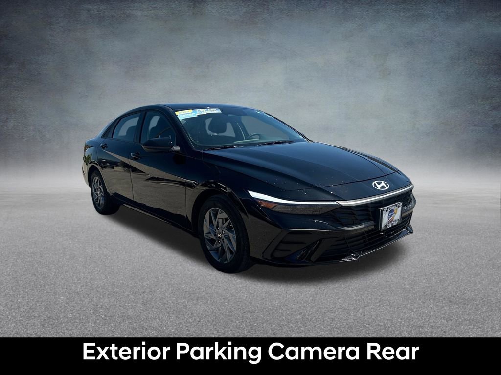 Certified 2025 Hyundai Elantra Hybrid FWD image 7