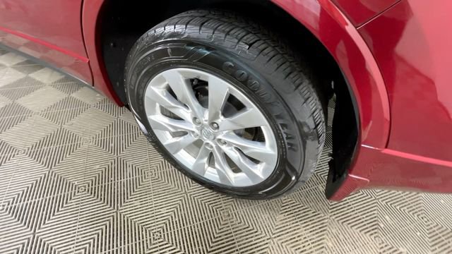 Used 2018 Buick Envision Essence w/ LPO, Hit The Road Package AWD/4WD image 15