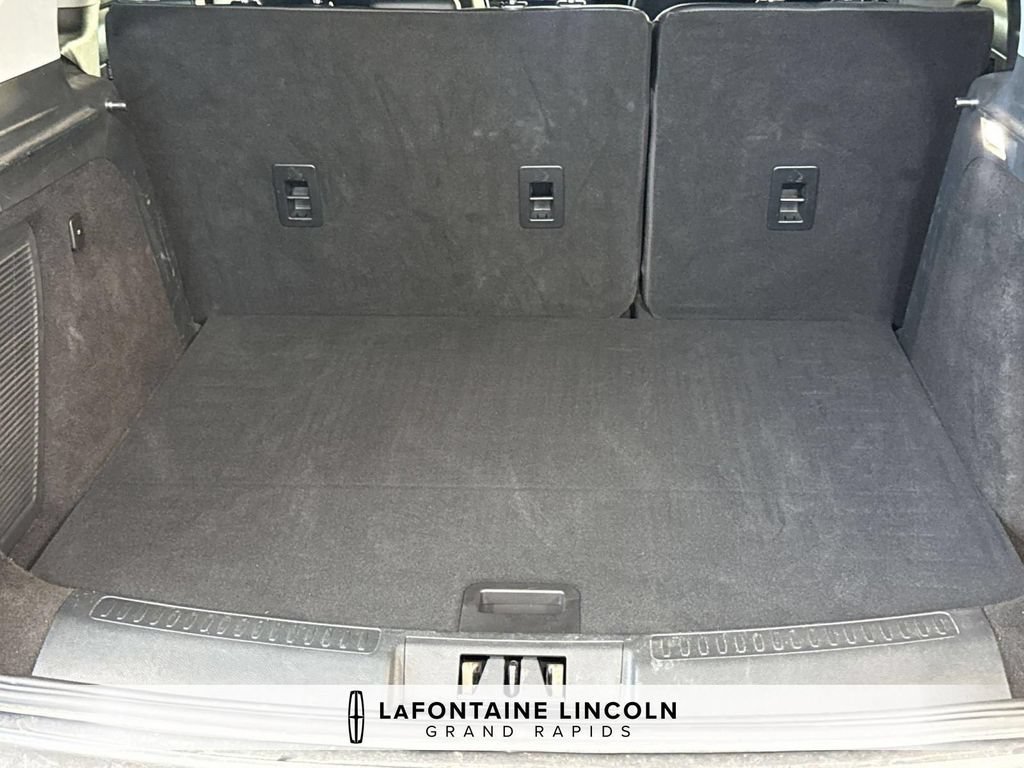 Used 2021 Lincoln Corsair Reserve w/ Equipment Group 201A AWD/4WD image 30