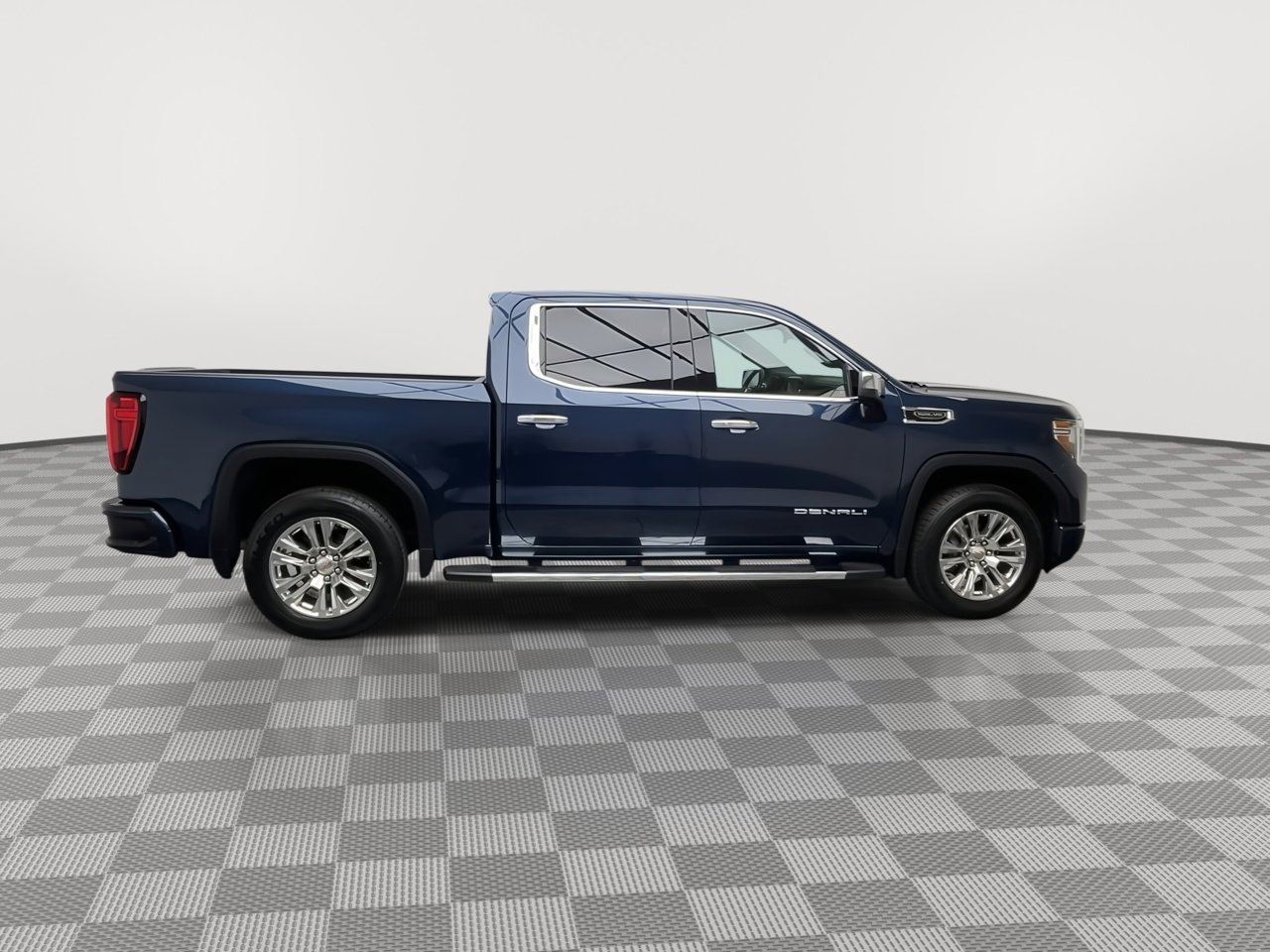 Certified 2021 GMC Sierra 1500 Denali w/ Driver Alert Package II AWD/4WD image 46