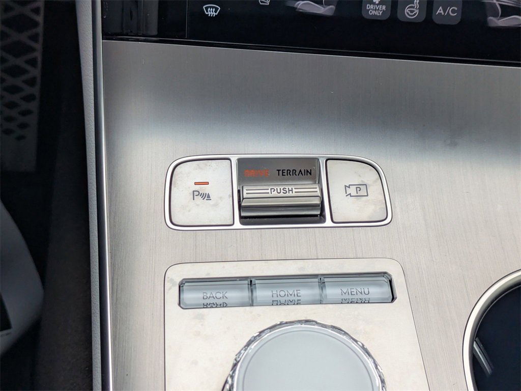 Used 2026 Genesis Electrified GV70 Advanced image 24