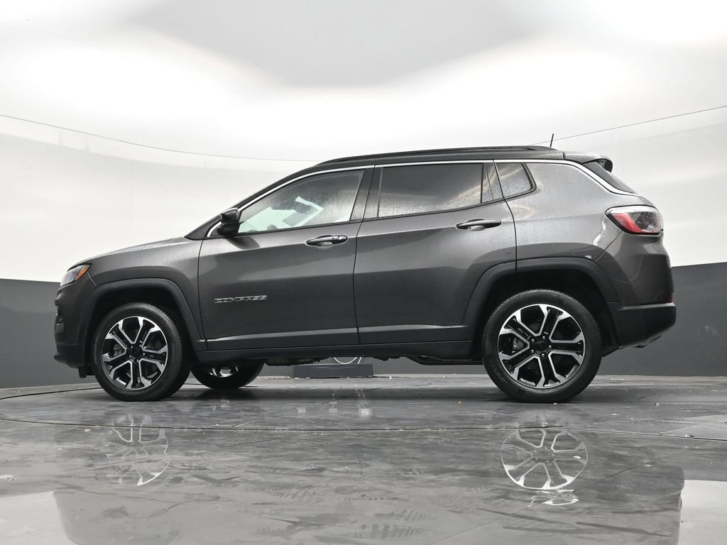 Used 2023 Jeep Compass Limited AWD/4WD image 21