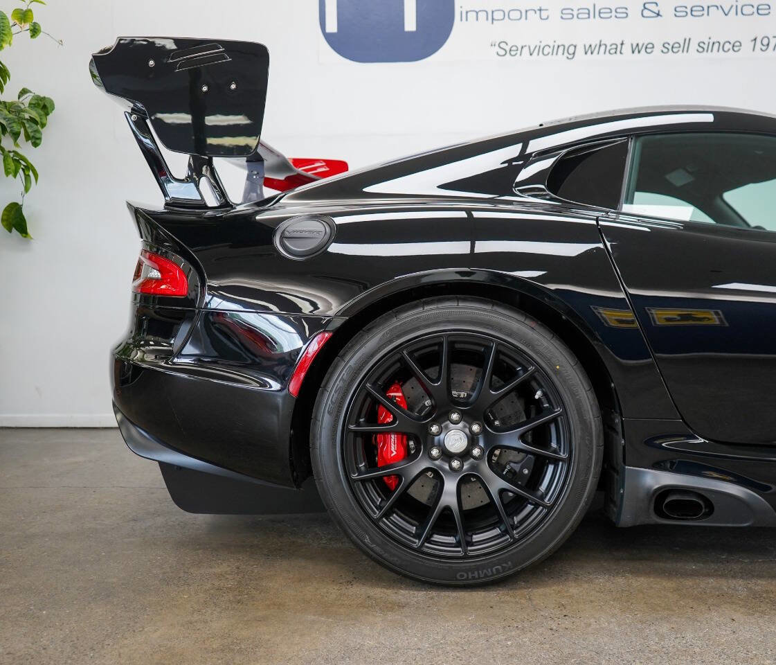 Used 2017 Dodge Viper GTC w/ ACR Package RWD image 7