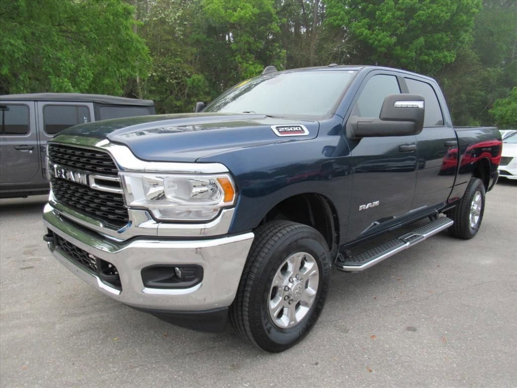 Certified 2024 RAM 2500 Big Horn AWD/4WD image 3