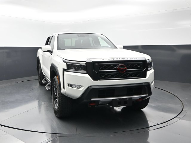 Certified 2023 Nissan Frontier PRO-4X w/ Technology Package AWD/4WD image 5