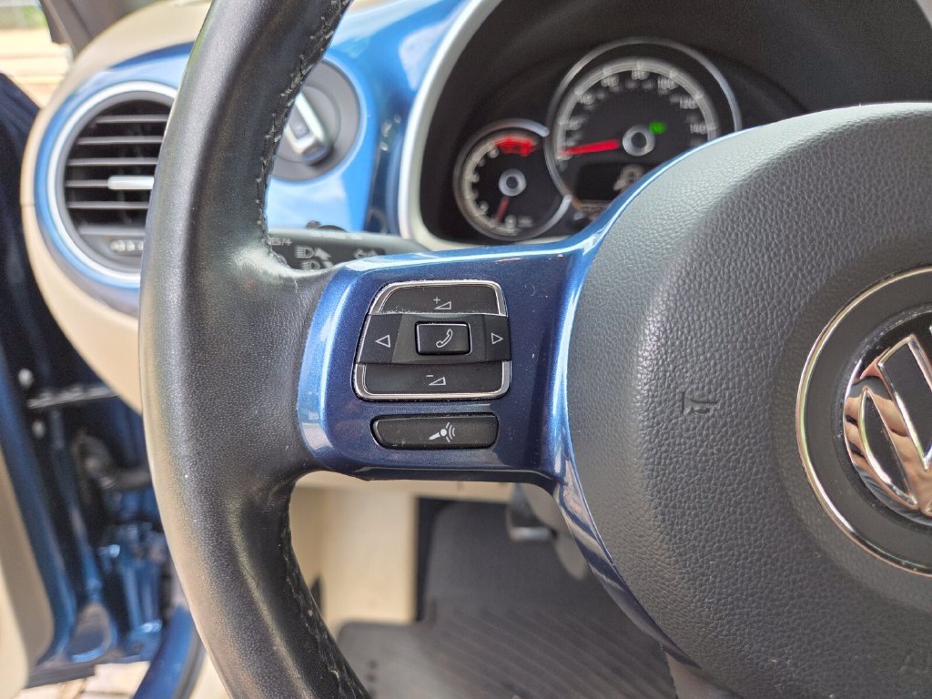 Used 2019 Volkswagen Beetle 2.0T S FWD image 29