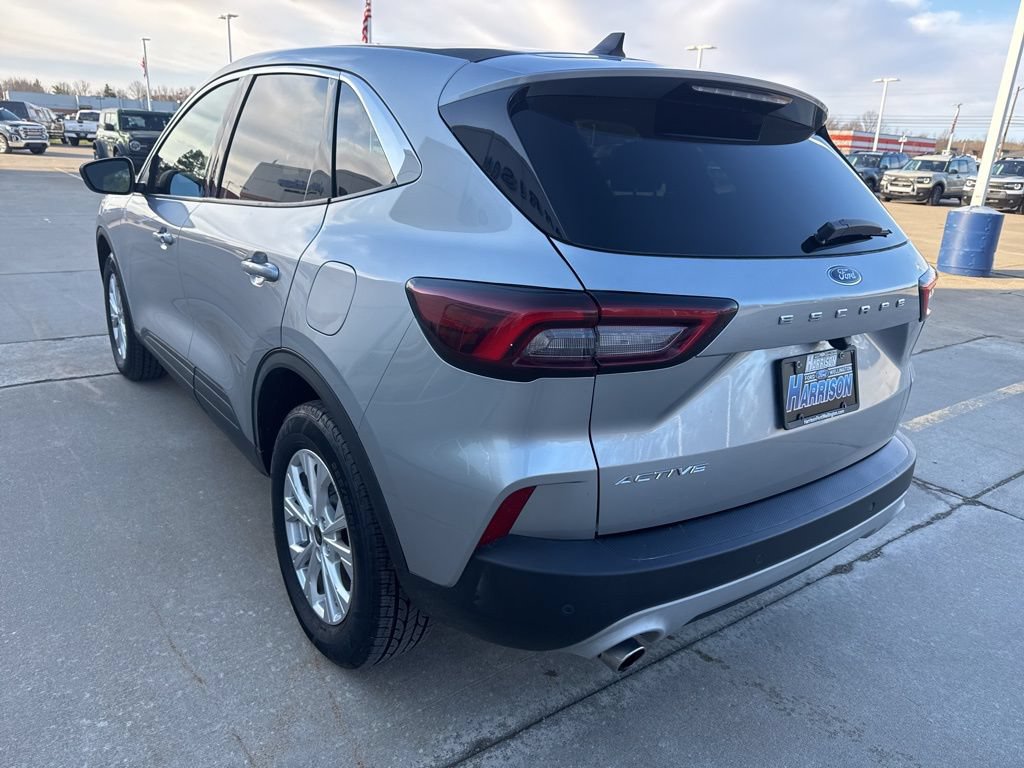 Used 2023 Ford Escape Active AWD/4WD image 6