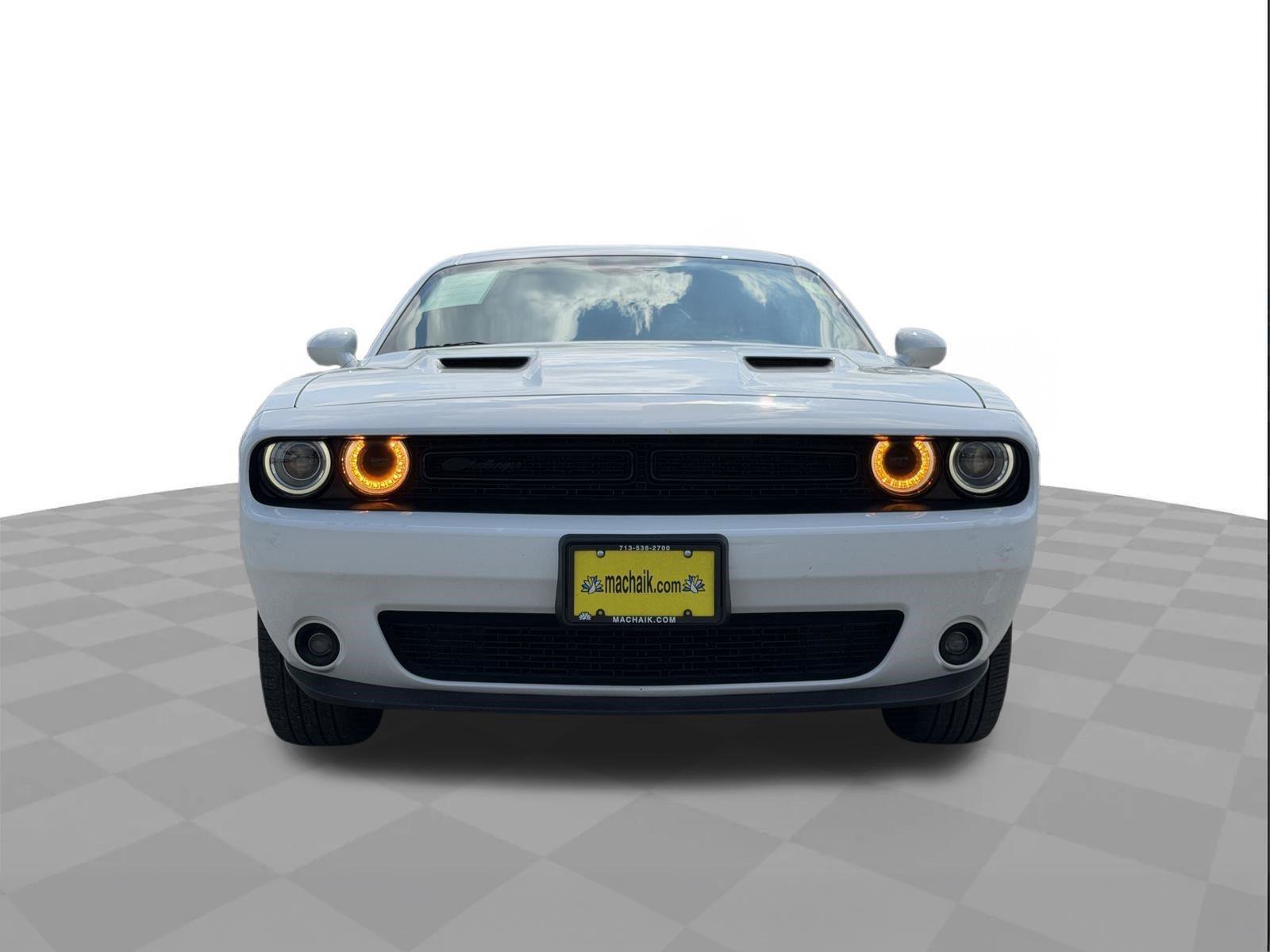 Used 2023 Dodge Challenger SXT w/ Blacktop Package AWD/4WD image 8