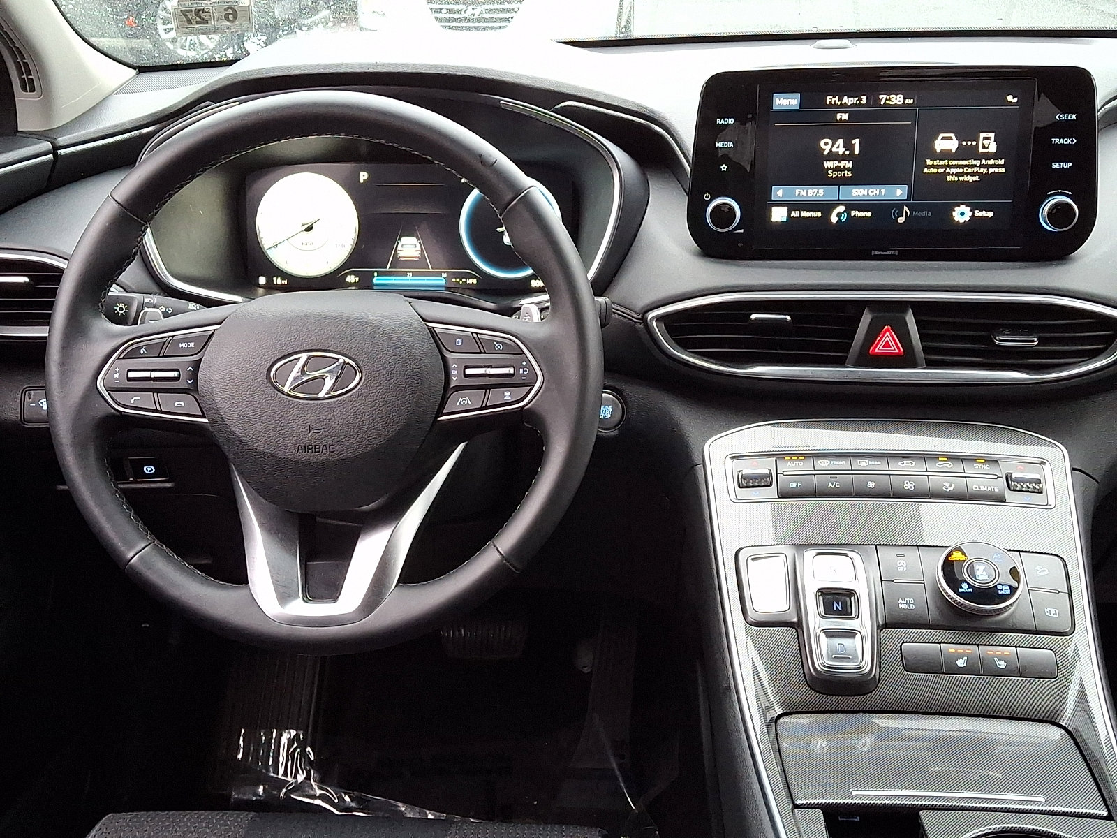 Used 2022 Hyundai Santa Fe XRT w/ Winter Weather Package image 13