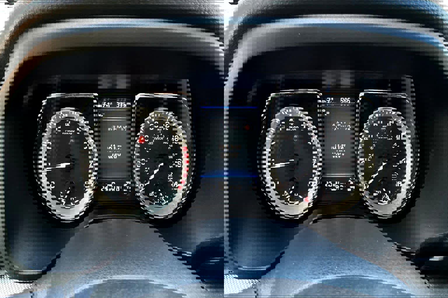 Used 2019 Nissan Titan PRO-4X w/ Pro-4x Convenience Package image 24